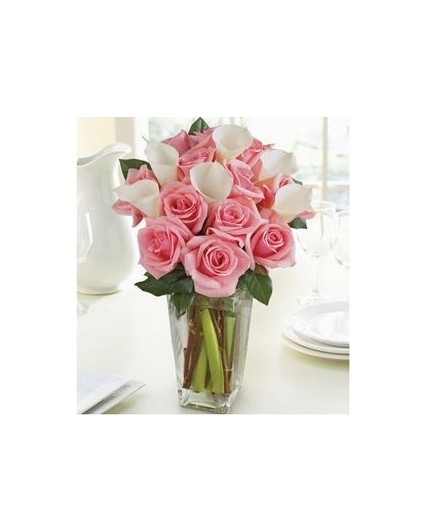Pink roses with white Calla lilies